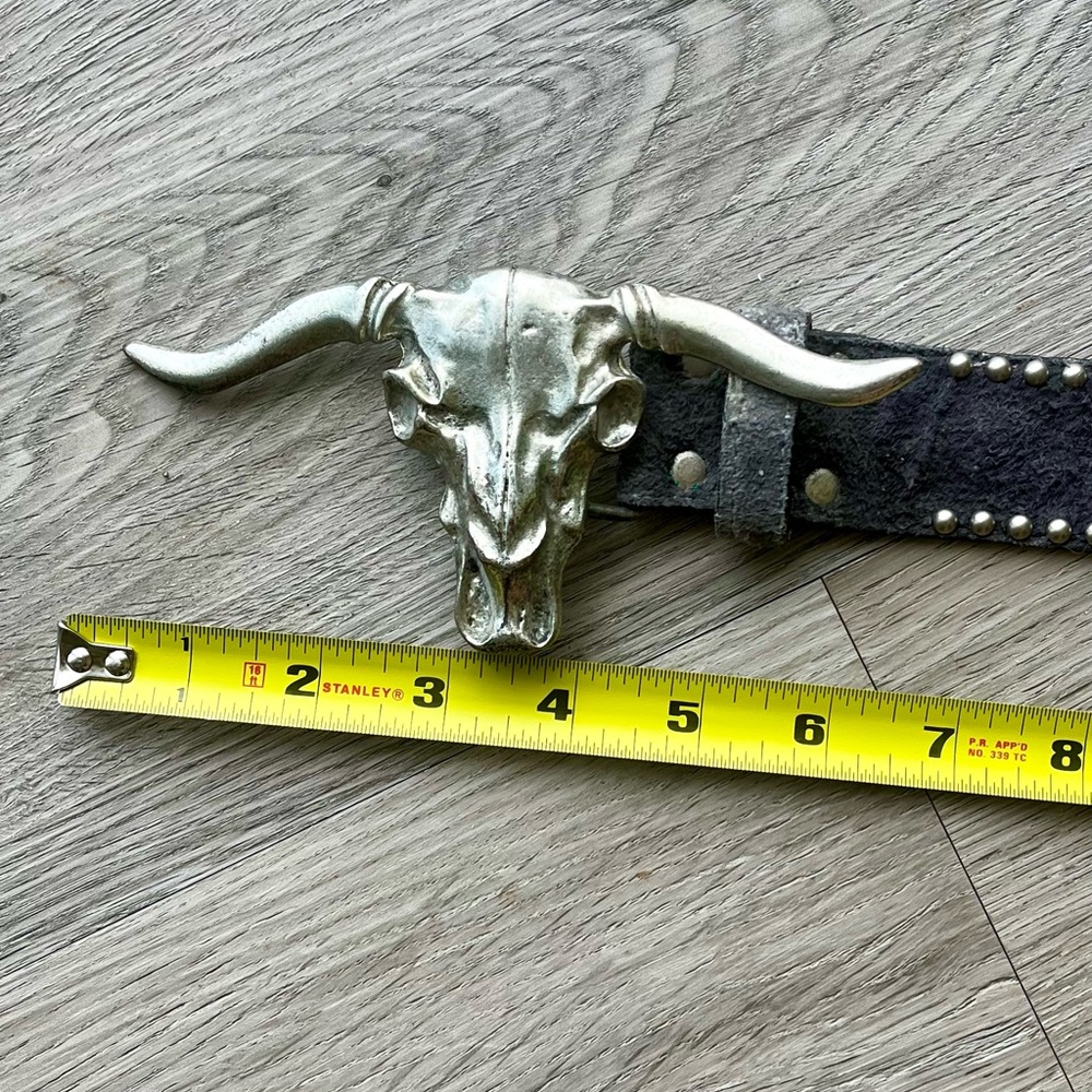 LEATHEROCK silver steer skull. Genuine leather silver studs very cool belt! Sm - Picture 4 of 16